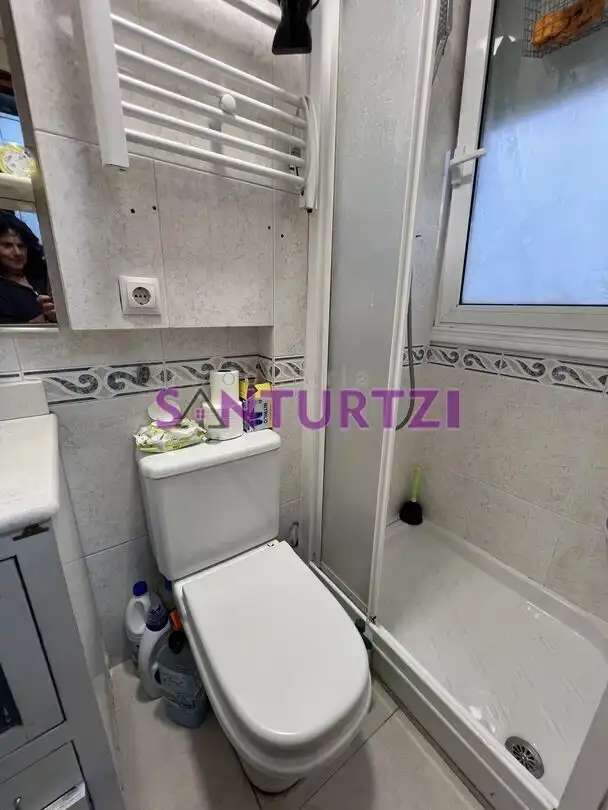 Bathroom of Flat for sale in Santurtzi   with Heating
