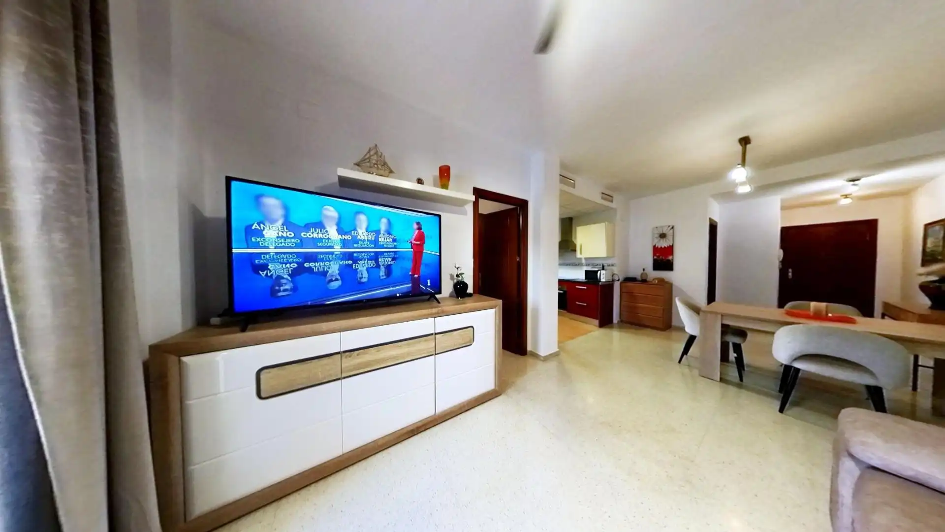 Sala d'estar de Pis en venda en Gualchos amb Aire condicionat, Terrassa i Moblat