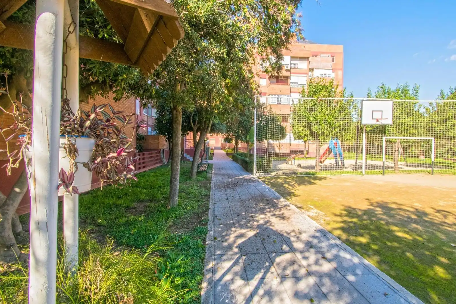 Exterior view of Attic for sale in Sevilla  with Air Conditioner, Heating and Parquet flooring