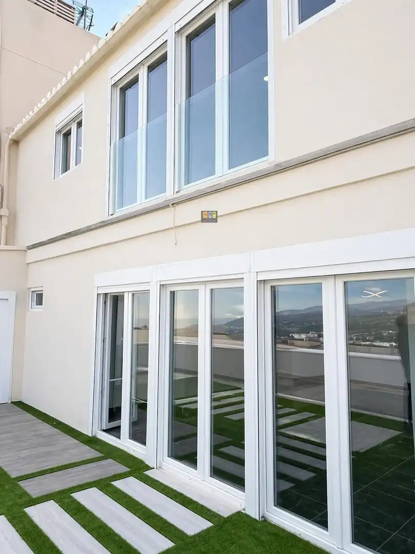 Exterior view of Attic for sale in Benidorm  with Air Conditioner, Terrace and Balcony