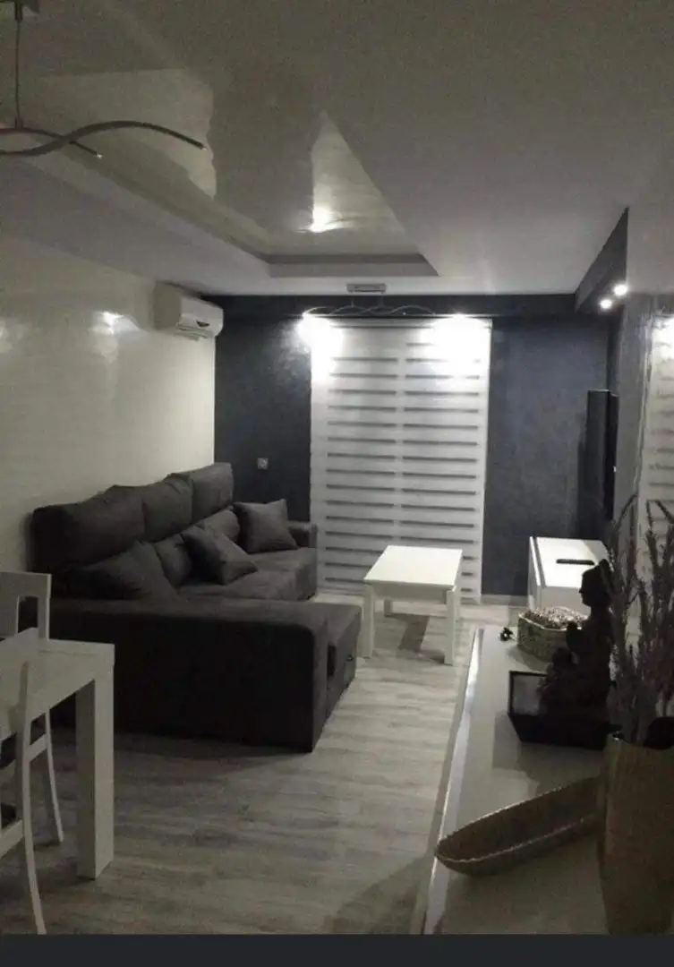 Sala de estar de Piso en venta en Melilla con Aire acondicionado, Terraza y Amueblado
