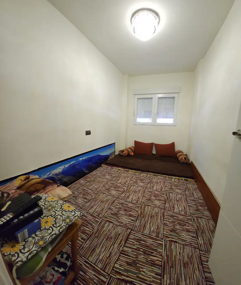 Schlafzimmer von Wohnung zum Verkauf in Granada mit Balkon