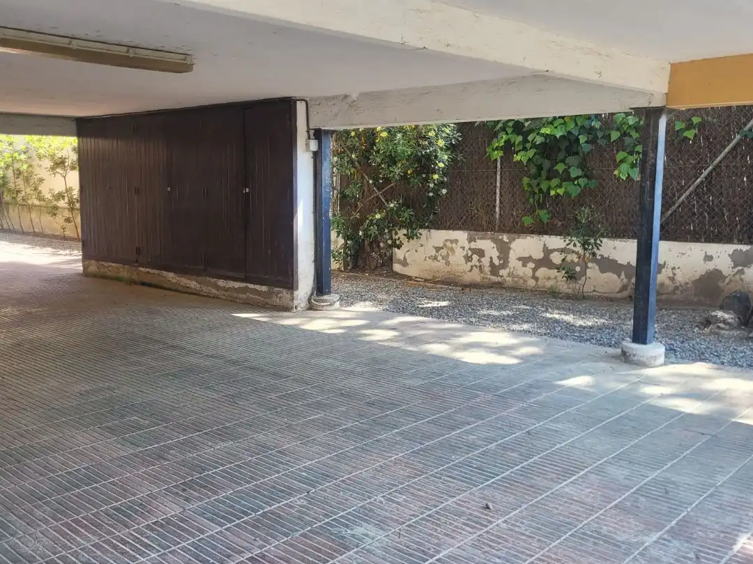 Garage for rent in Castelldefels, Barcelona