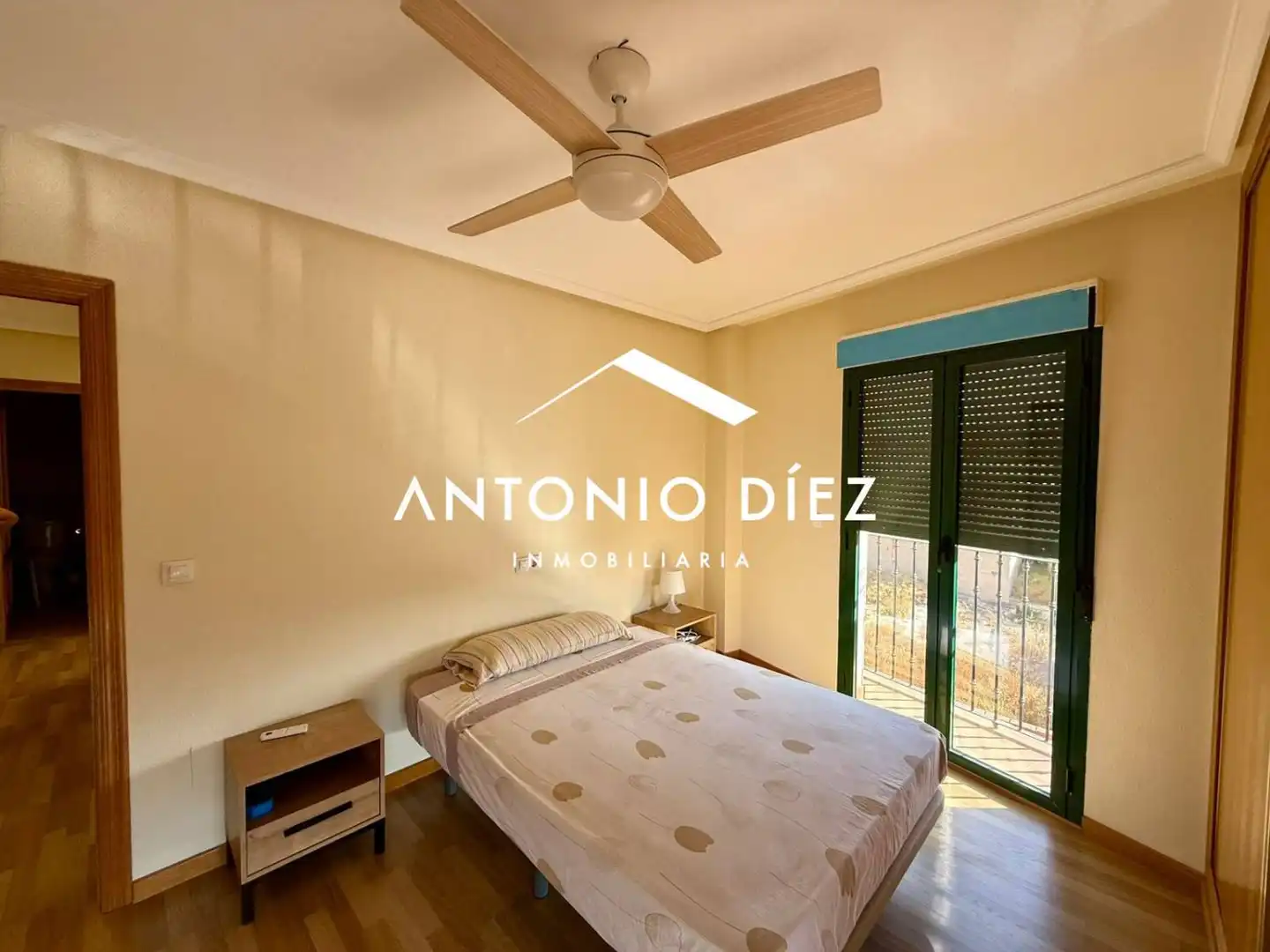 Habitación de Casa o chalet de alquiler en Aspe con Parquet y Terraza