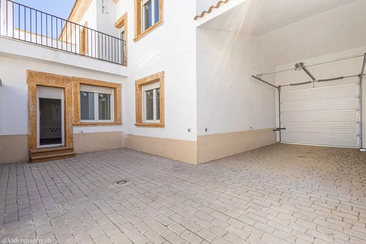 Vista exterior de Casa o chalet en venta en La Villa de Don Fadrique con Calefacción, Terraza y Trastero