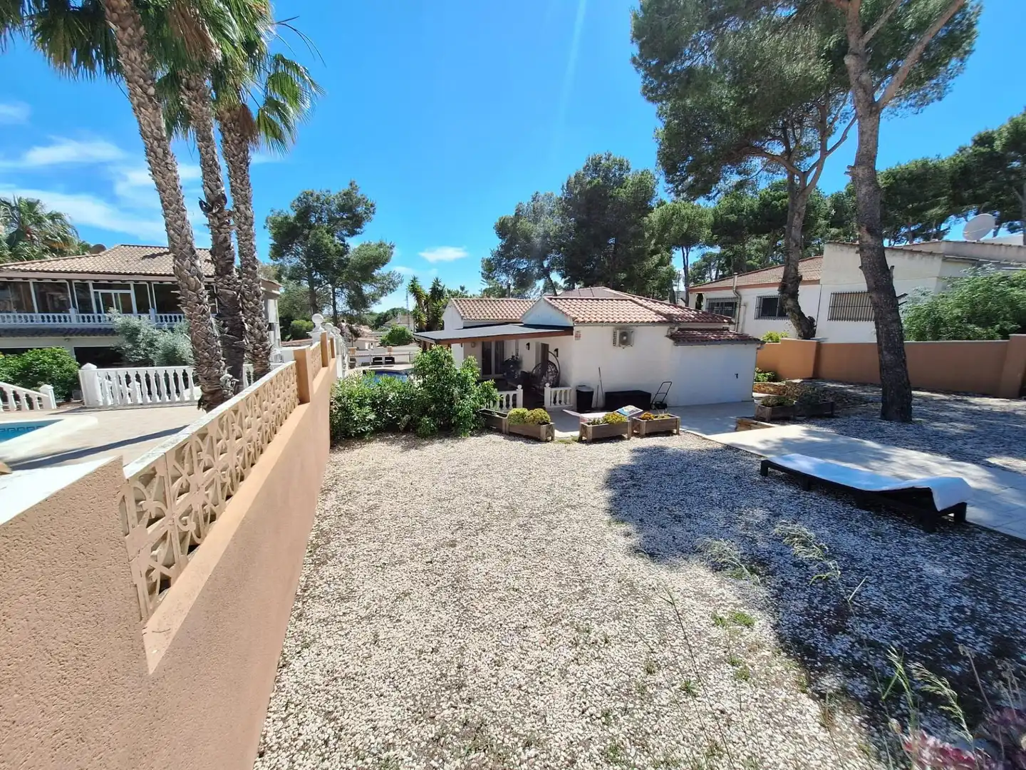 Vista exterior de Casa o xalet en venda en Pilar de la Horadada amb Piscina