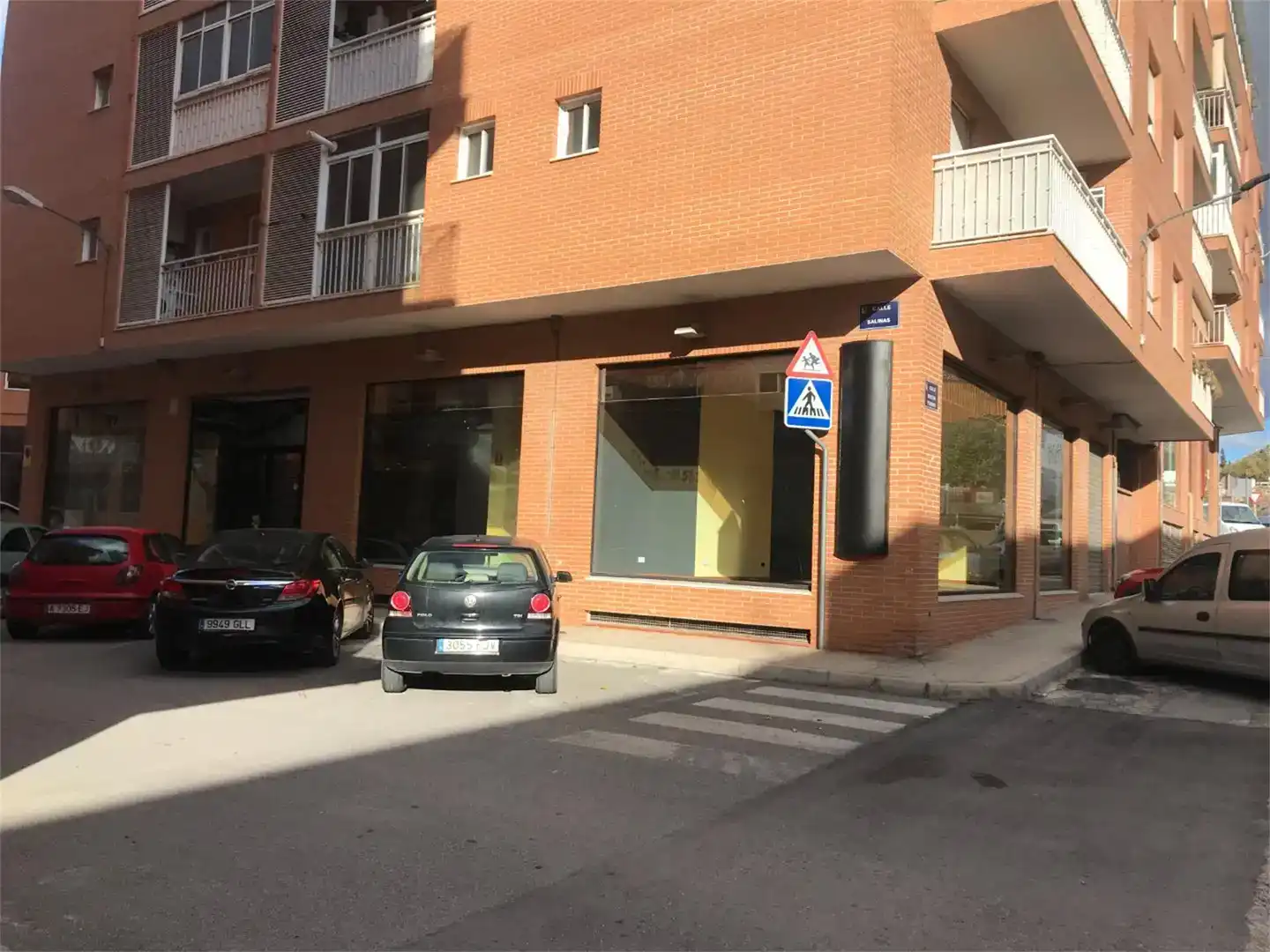 Local en venda en Villena amb Aire condicionat, Calefacció i Parquet