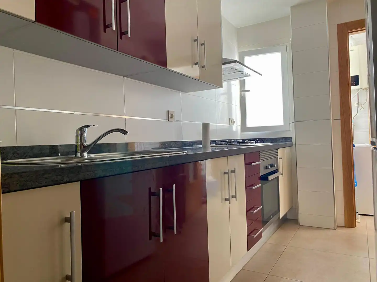 Kitchen of Flat for rent in Granada  with Furnished and Balcony