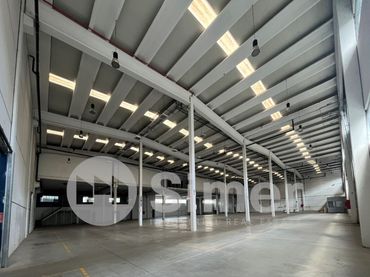 Nau industrial de lloguer a Llinars del Vallès