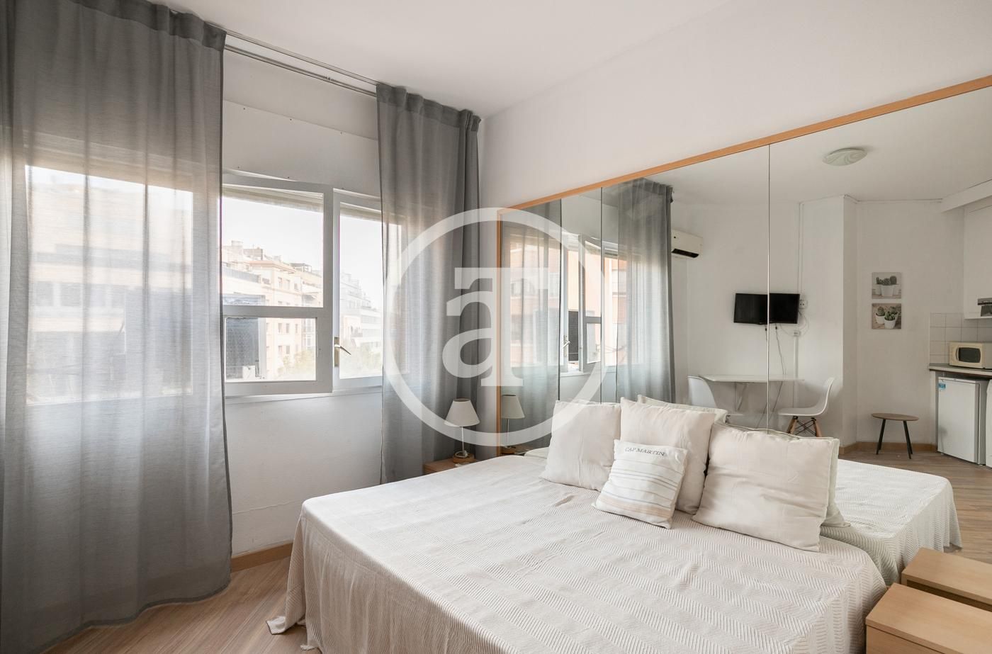 Bedroom of Study to rent in  Barcelona Capital  with Air Conditioner, Heating and Furnished