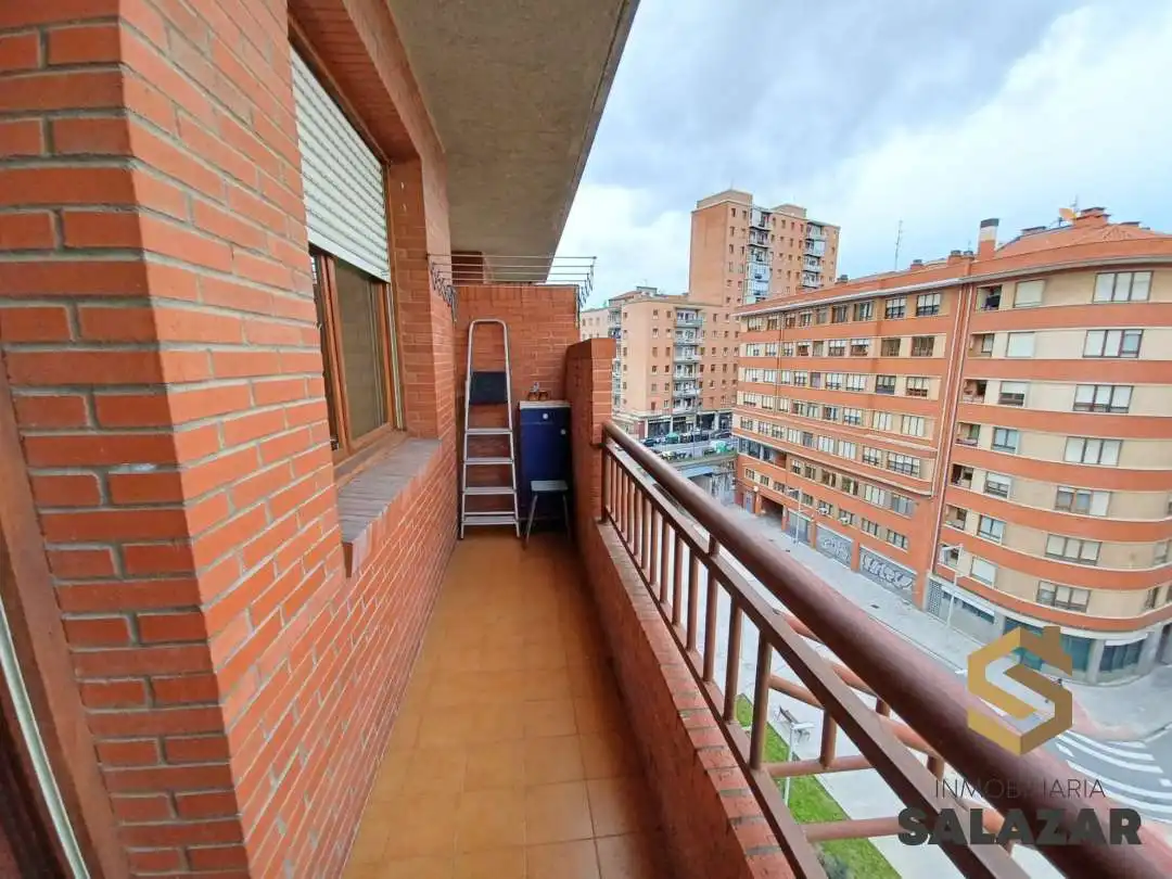Terrassa de Apartament de lloguer en Bilbao  amb Calefacció, Terrassa i Microones