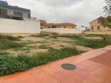Wohnbaugrundstück zum Verkauf in Calle Juan Carlos I 161
