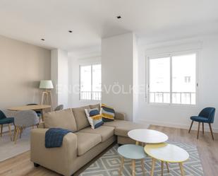 Living room of Apartment to rent in  Madrid Capital  with Air Conditioner, Heating and Furnished