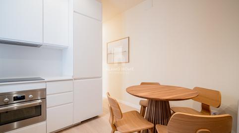 Foto 5 de Piso de alquiler en Alfonso XII, Jerónimos, Madrid