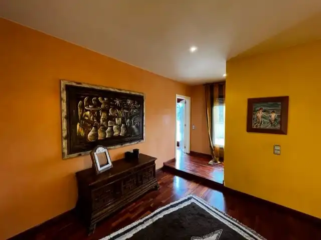 Casa o chalet en venta en Bescanó con Calefacción, Jardín privado y Parquet