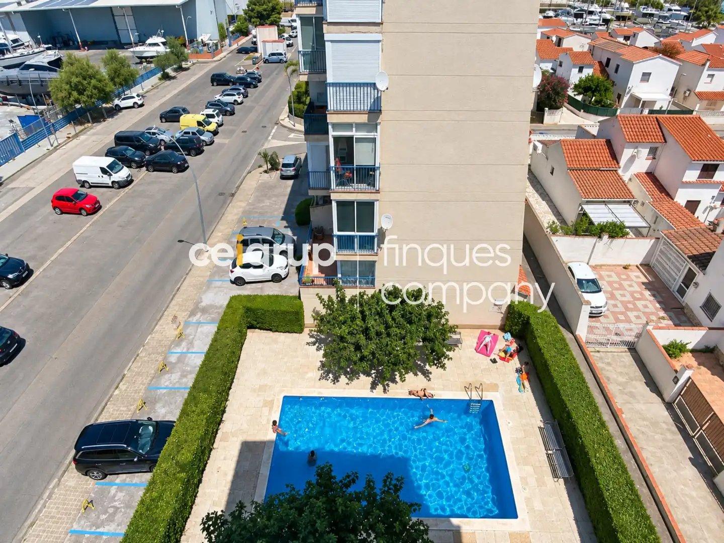 Piscina de Pis en venda en Almadrava - Canyelles - Puig-Rom