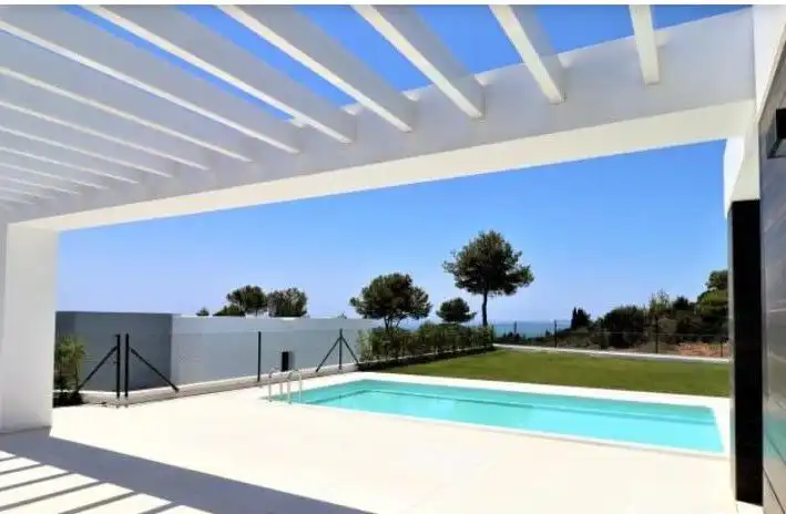 Piscina de Residencial en venda en Fuengirola