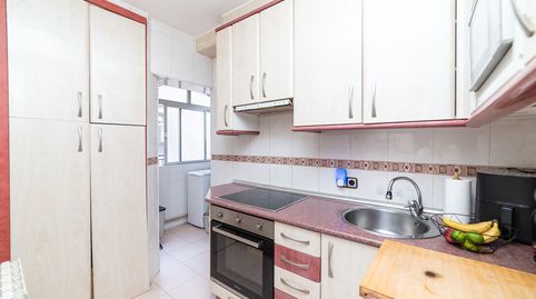 Foto 5 de Piso en venta en Avenida de Fuenlabrada, Descubridores - Escritores, Leganés