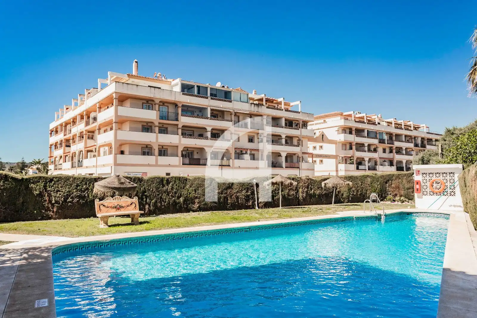 Vista exterior de Ático en venta en Mijas con Aire acondicionado, Calefacción y Terraza