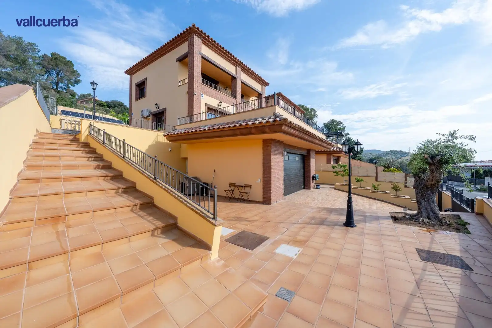 Vista exterior de Casa adosada en venta en Riudecanyes con Aire acondicionado, Calefacción y Jardín privado