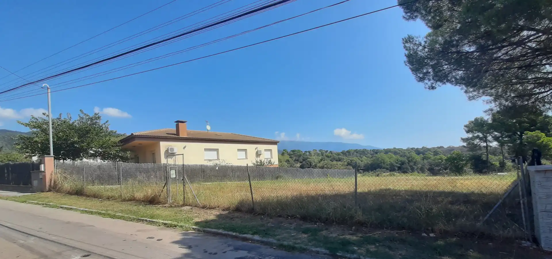 Residential land for sale in Carrer de Matagalls 81