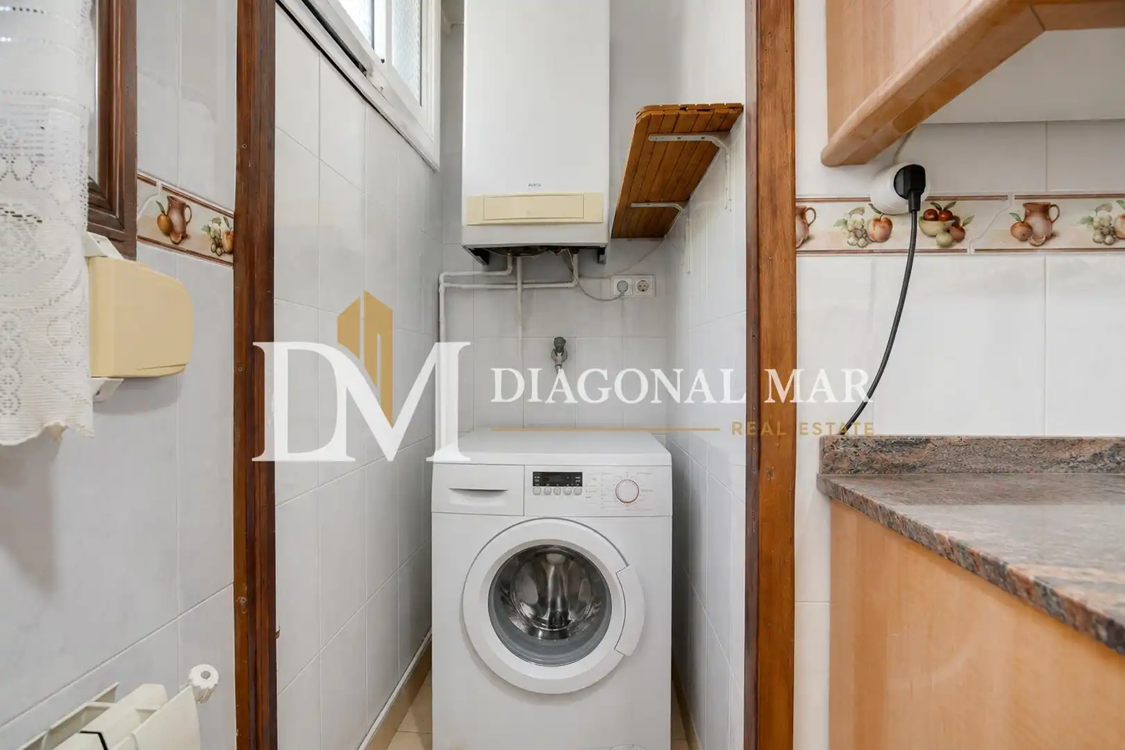 Schlafzimmer von Einfamilien-Reihenhaus zum Verkauf in Barcelona mit Terrasse