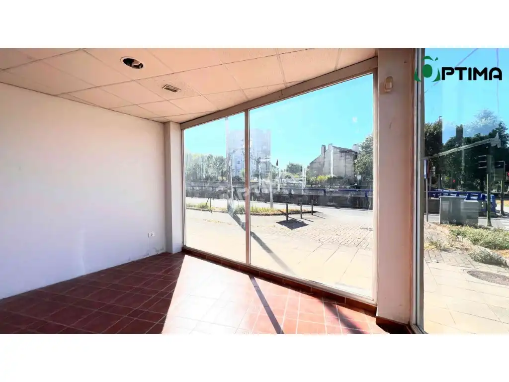 Local comercial de lloguer a Rua Sanchez Freire, imagen 3