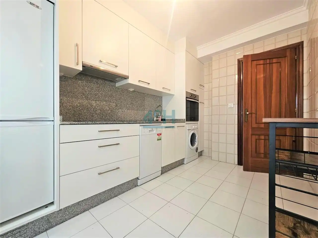 Kitchen of Study for rent in Ourense Capital   with Heating, Storage room and Furnished