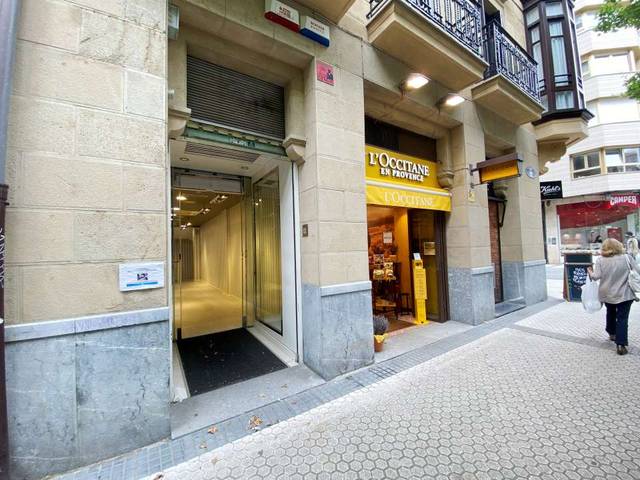 Local comercial en Alquiler en Loiola Kalea, 5 en Área Romántica