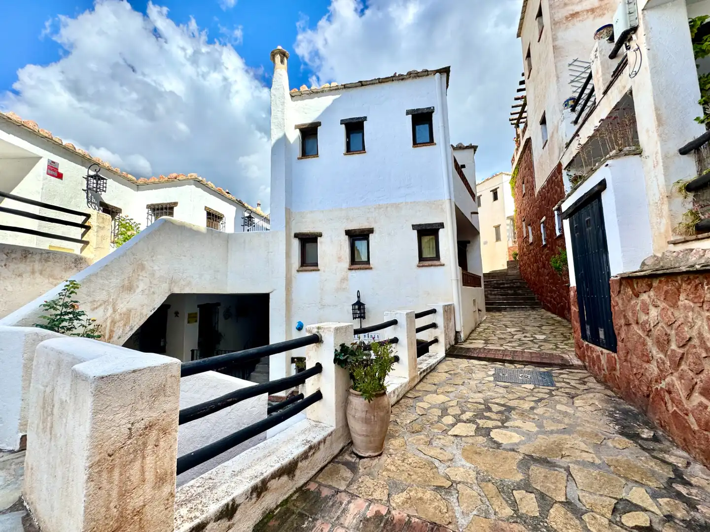 Vista exterior de Apartamento en venta en Ohanes con Calefacción, Terraza y Amueblado