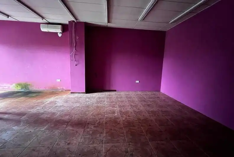 Business premises for sale in Calle Estromil, imagen 4