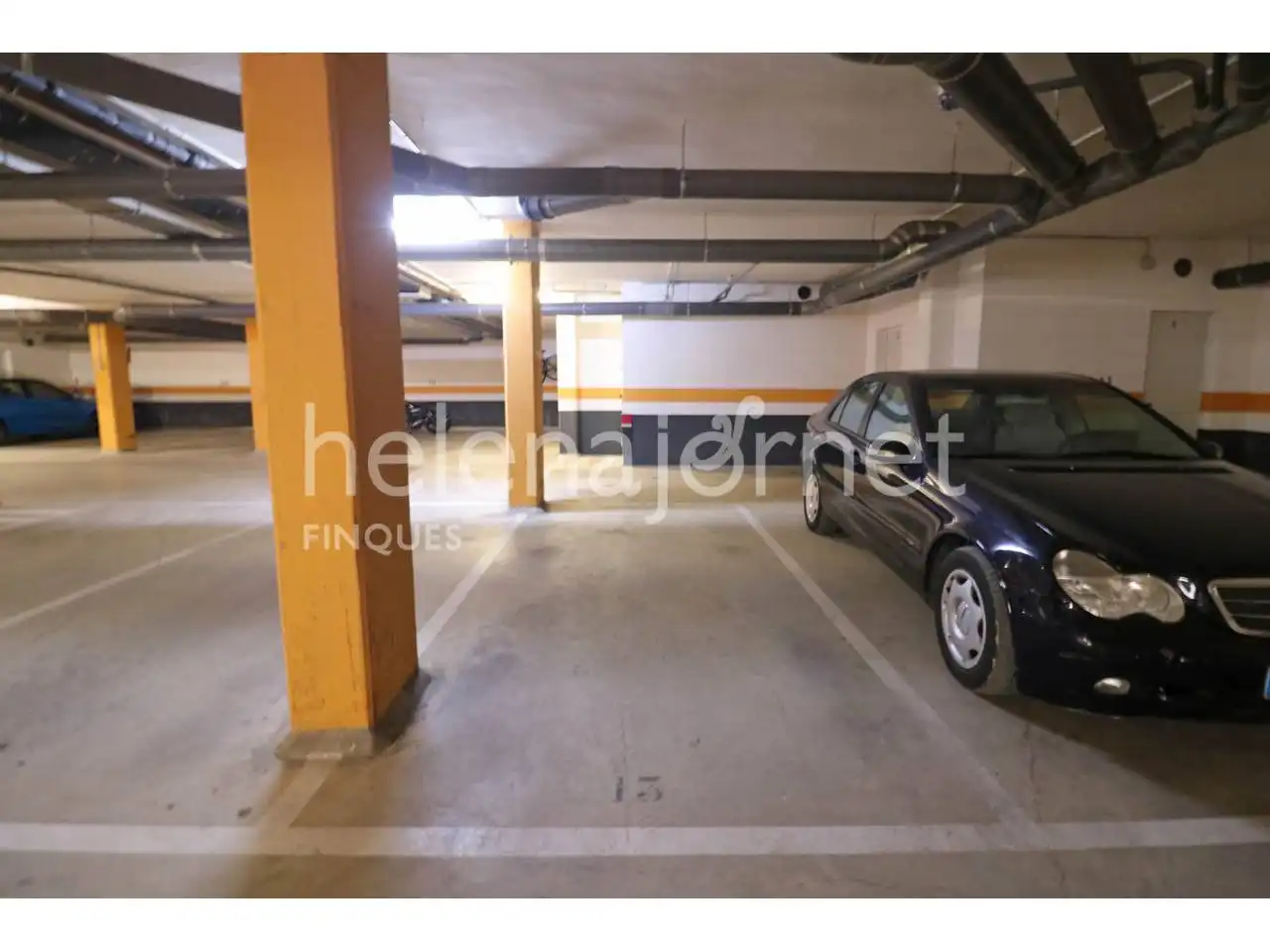 Parking de Piso en venta en Sant Feliu de Guíxols con Aire acondicionado, Calefacción y Terraza