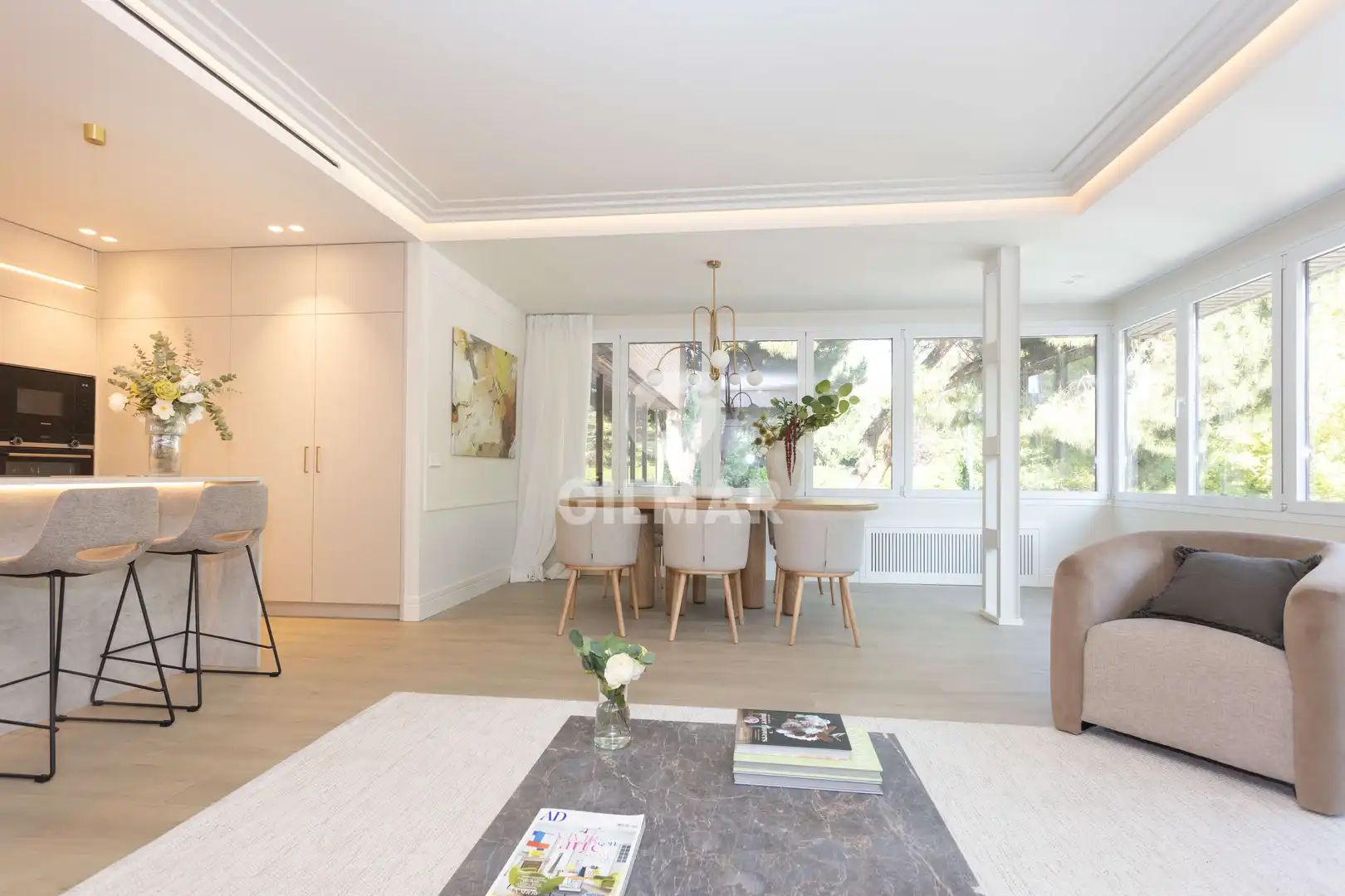 Living room of Flat for sale in Madrid  with Heating, Private garden and Storage room