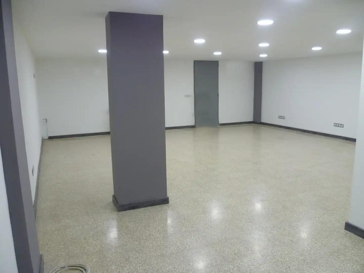 Geschaftsraum zum Verkauf in Badalona