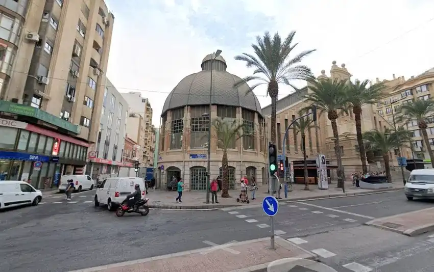 Vista exterior de Garaje de alquiler en Alicante / Alacant