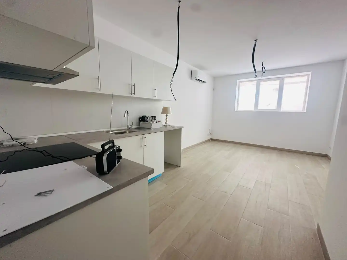 Piso con terraza en venta en Carrer de la Verge de Misericòrdia, imagen 2