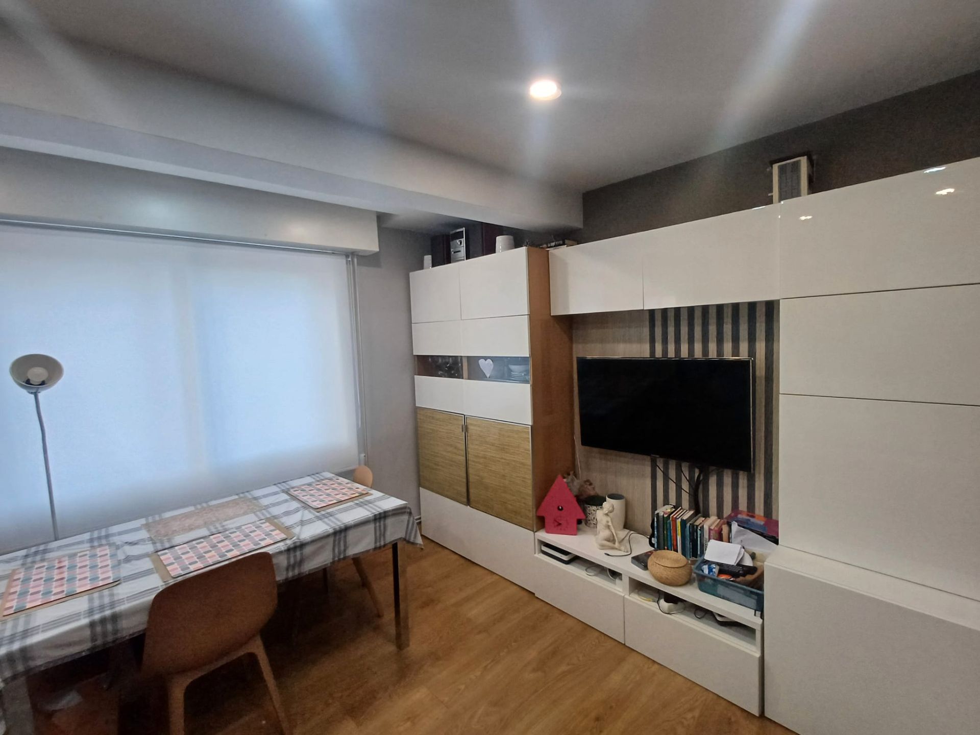 Living room of Flat for sale in Valladolid Capital  with Heating, Parquet flooring and Storage room