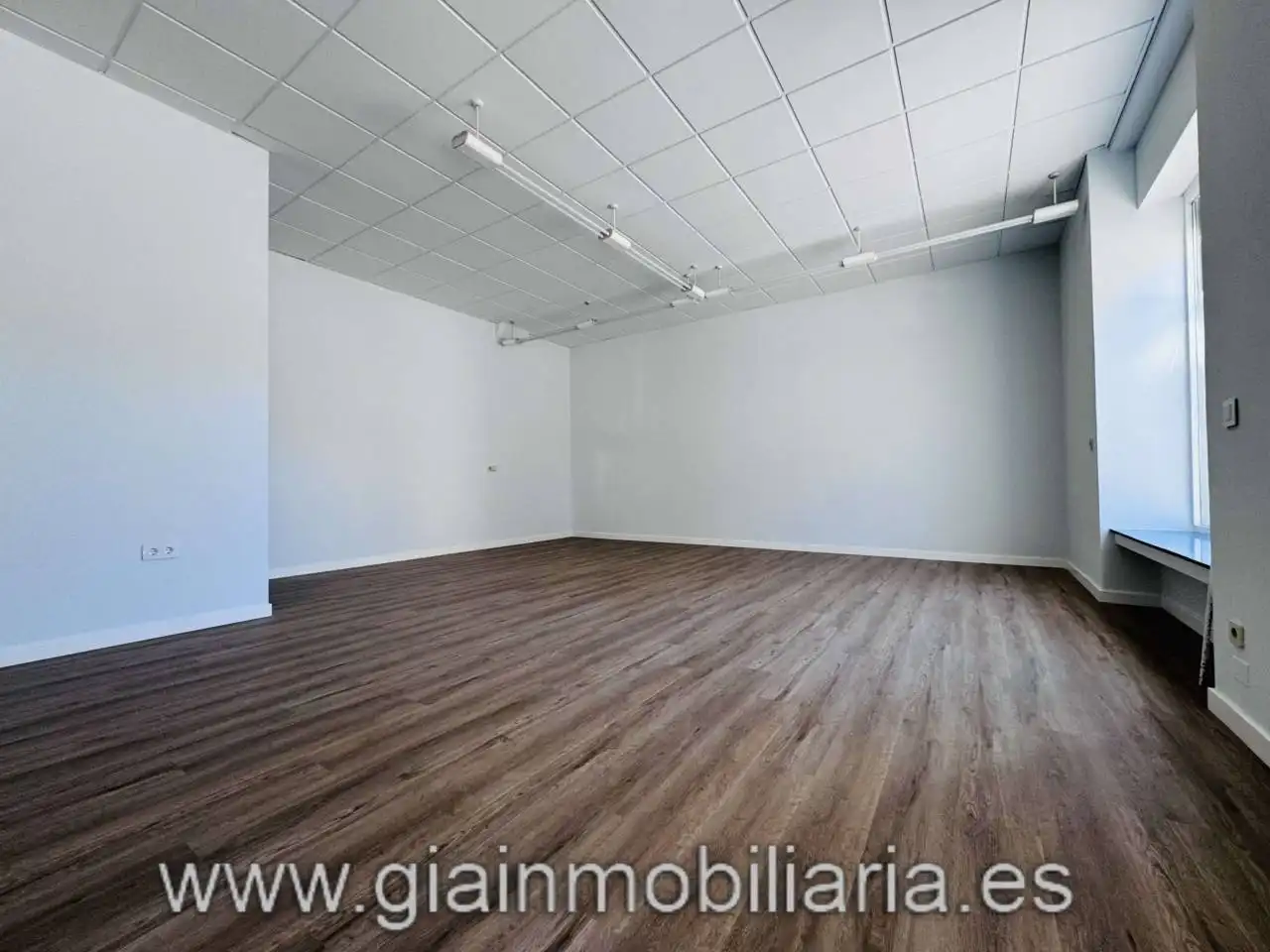 Geschaftsraum zur Miete in Calle Áreas, Baiona