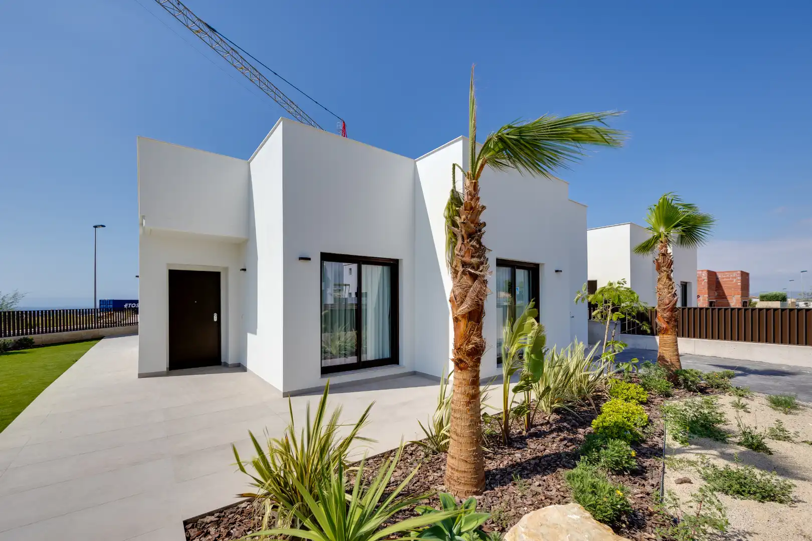 Houses for sale in Del Llentiscle, Bonalba - Cotoveta