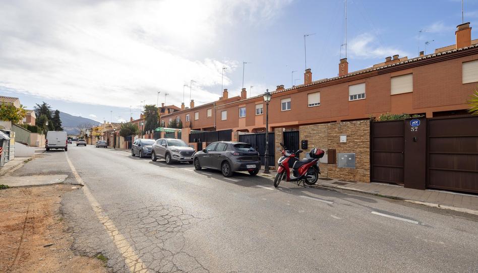 Photo 1 of Single-family semi-detached for sale in  Calle Francia, 35, Huétor Vega, Granada
