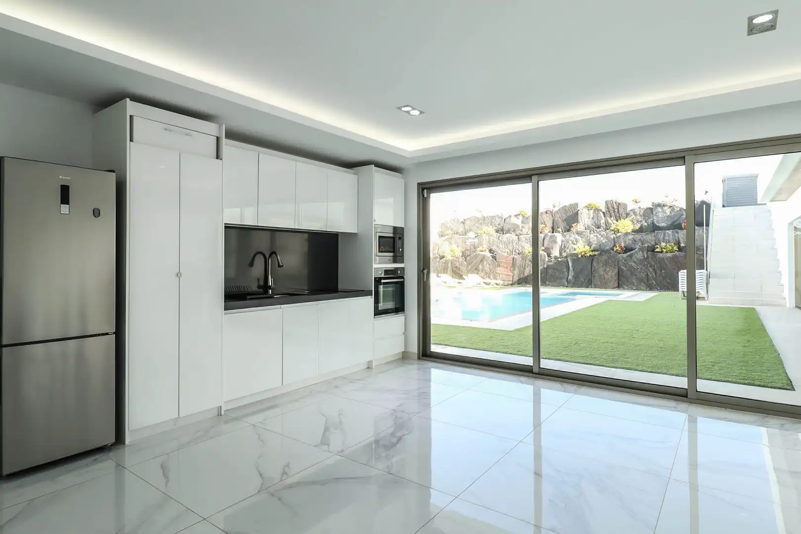 Cocina de Casa o chalet en venta en Teguise con Piscina y Amueblado
