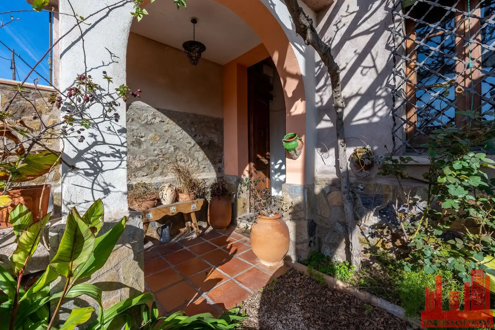 Casa o chalet en venta en Sant Vicenç Dels Horts con Aire acondicionado, Calefacción y Jardín privado