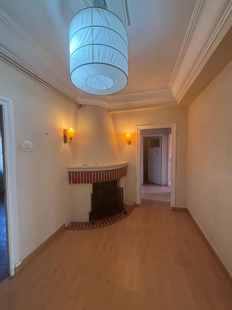 Piso en venta en Oviedo  con Calefacción, Jardín privado y Parquet