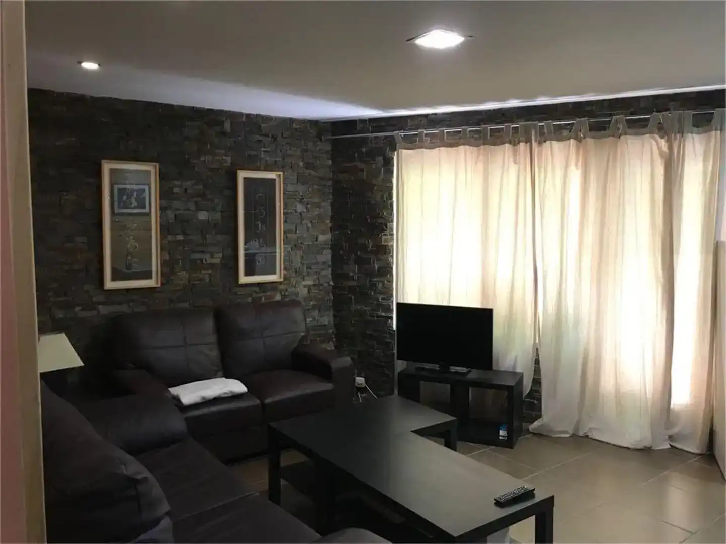 Sala d'estar de Dúplex en venda en Sierra Nevada amb Jardí privat, Parquet i Moblat