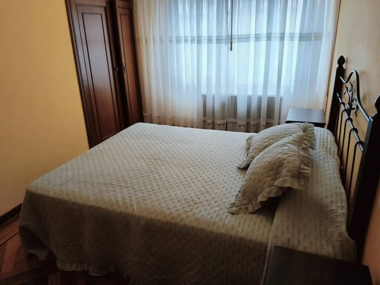 Habitación de Piso en venta en Cariño con Calefacción, Trastero y Amueblado