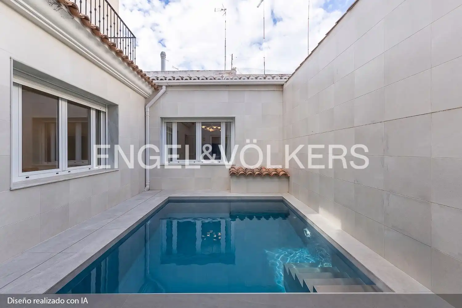 Piscina de Casa adosada en venta en Valencia con Aire acondicionado, Calefacción y Terraza