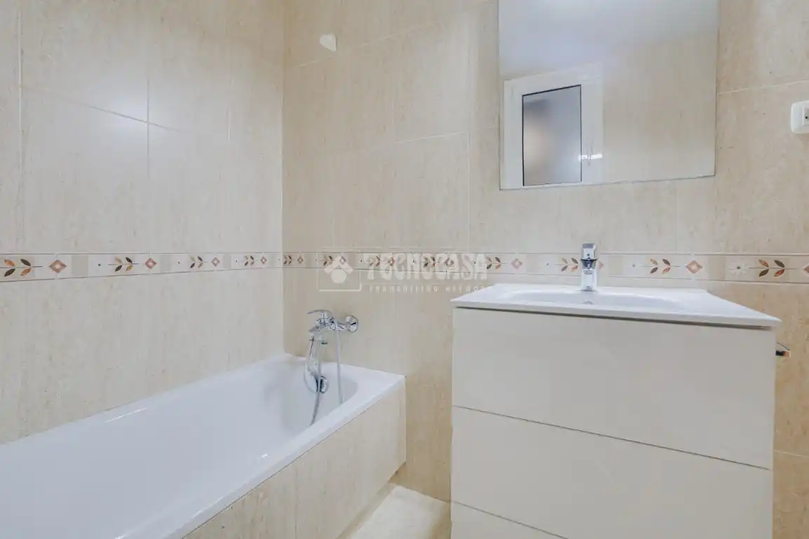 Baño de Piso en venta en Barcelona con Aire acondicionado