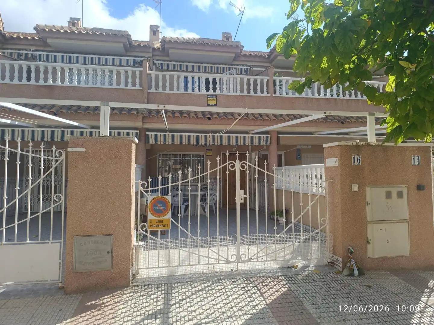 Außenansicht von Einfamilien-Reihenhaus zum Verkauf in Los Alcázares