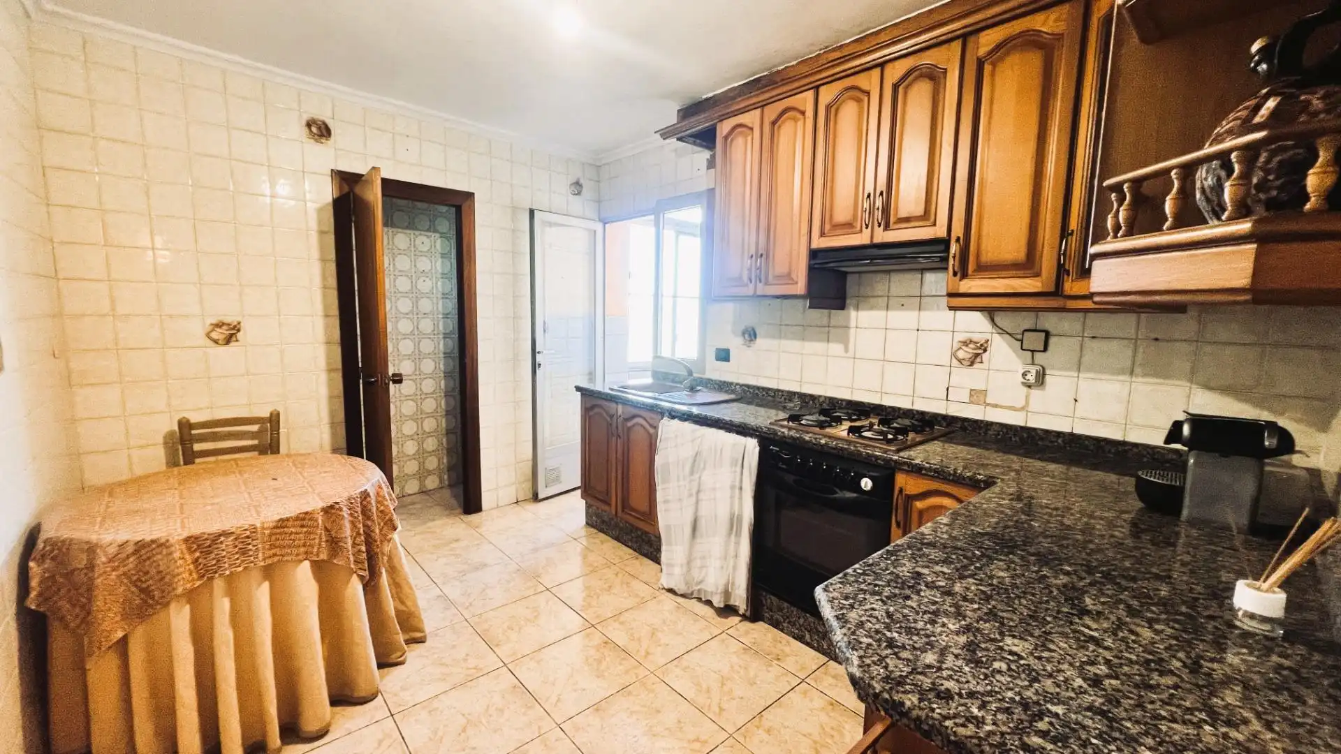 Küche von Wohnung zum Verkauf in Almazora / Almassora mit Terrasse
