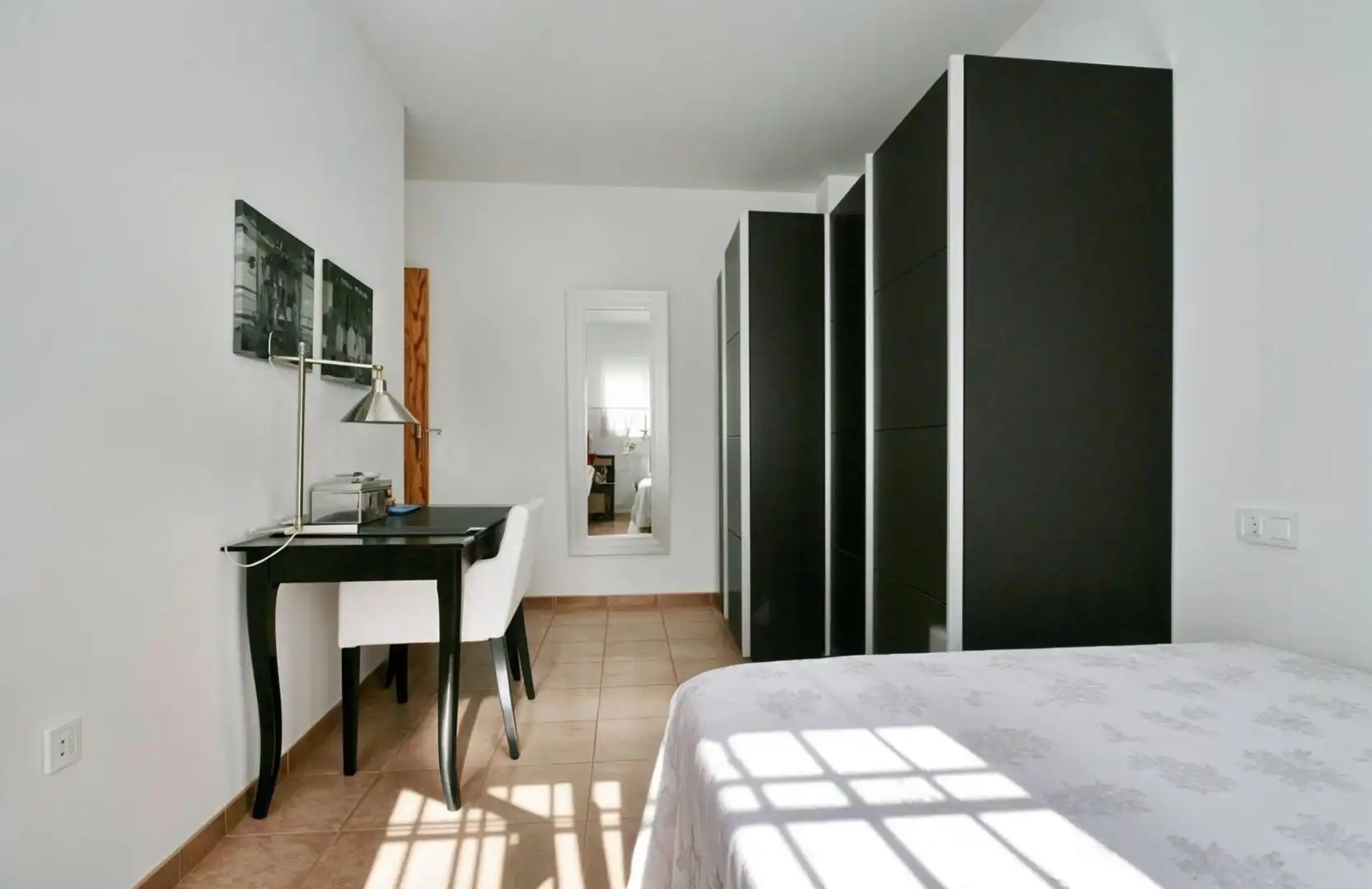 Habitación de Casa adosada en venta en Níjar con Aire acondicionado, Calefacción y Jardín privado